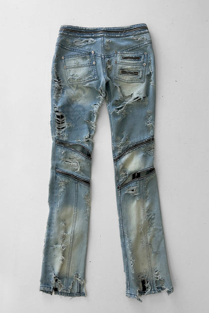DISTRESSED ZIPPED BIKER JEANS