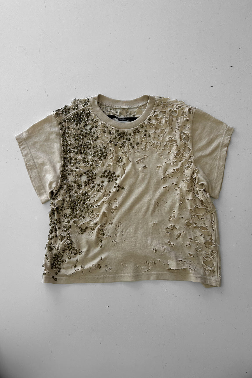DISTRESSED STUDDED TOP