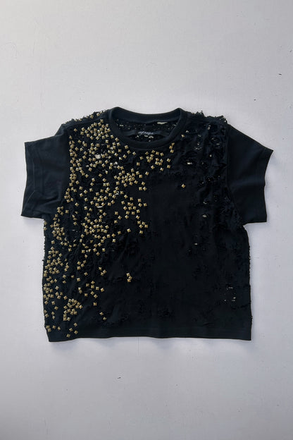 DISTRESSED STUDDED TOP